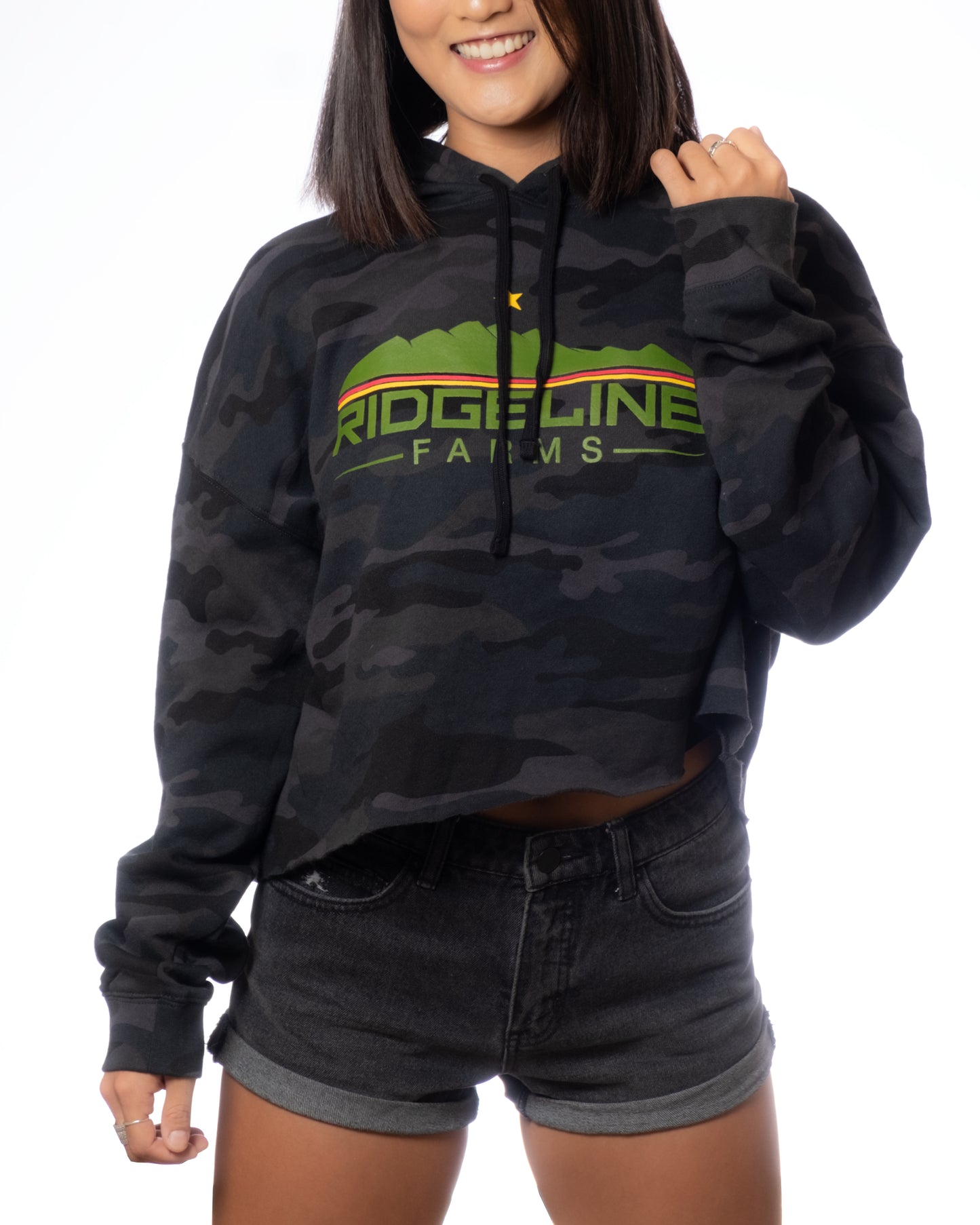 Independent Trading Company Women's (Light Weight) OG Rasta Logo Black Camo Crop Hoodie